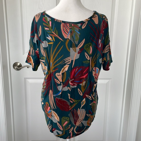 ZARA Colorful Patterned V-Neck High-Low Top - Picture 2 of 5